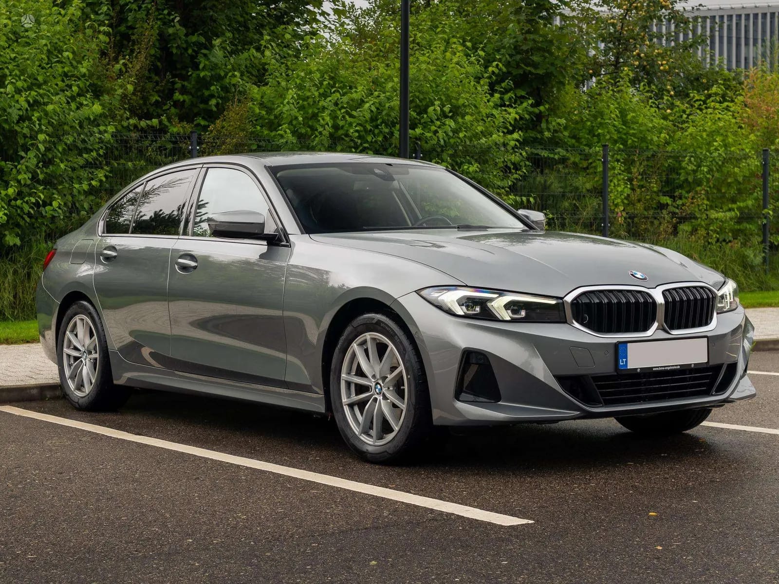 BMW 320d xDrive — 1
